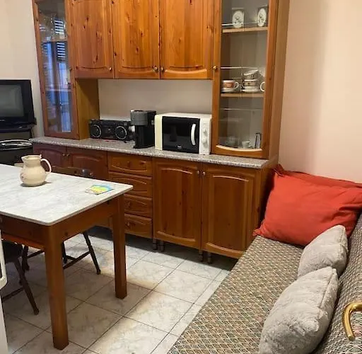 Abbracciati Dal Sole * Cagliari